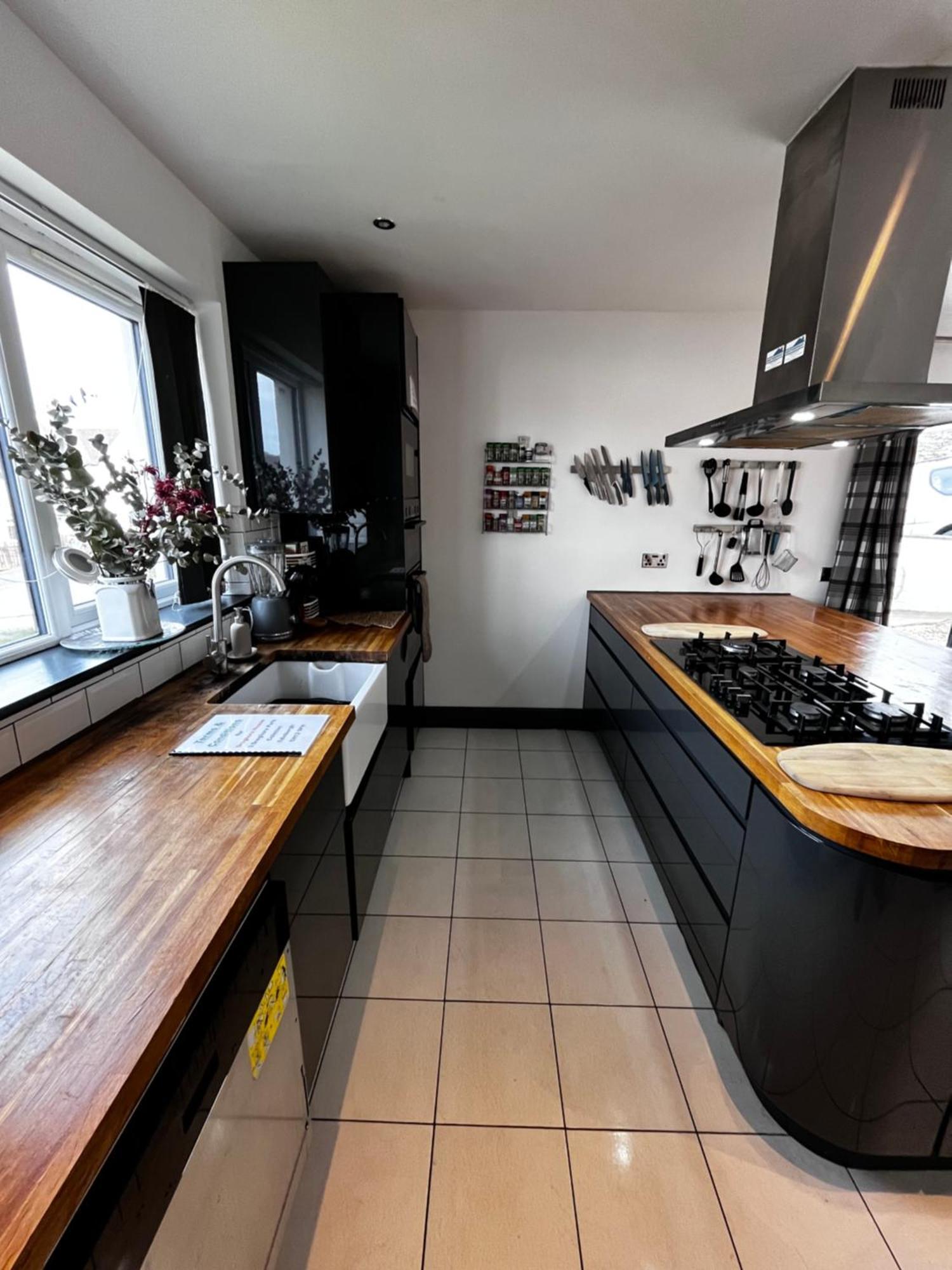 Vakantiehuis Dreghorn House 4 Bedrooms 3 Toilets 3 Reception Free Parking 233 Mbp Wifi Edinburgh