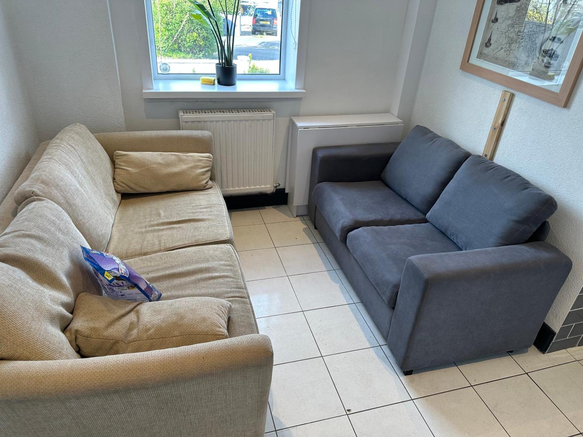 Vakantiehuis Dreghorn House 4 Bedrooms 3 Toilets 3 Reception Free Parking 233 Mbp Wifi